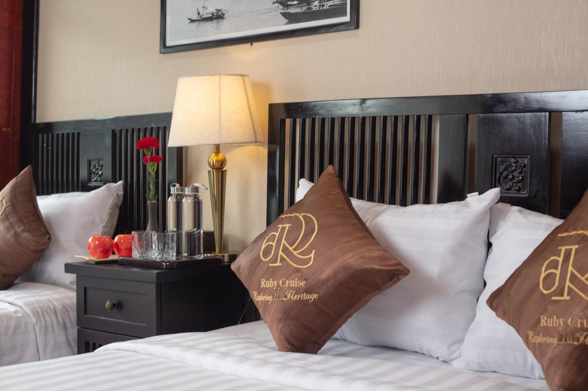 Ruby Cruise Hotell Ha Long Eksteriør bilde