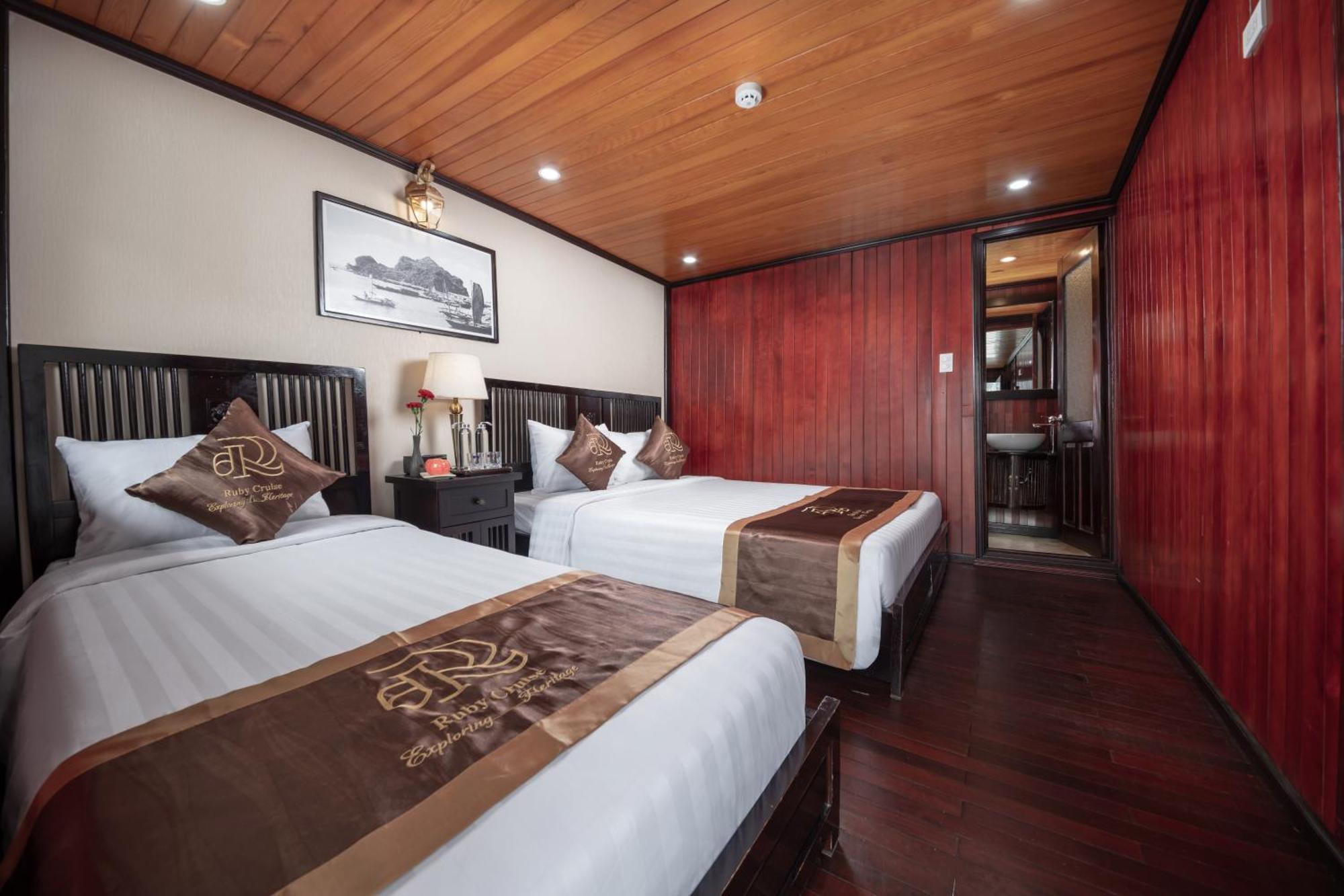 Ruby Cruise Hotell Ha Long Eksteriør bilde