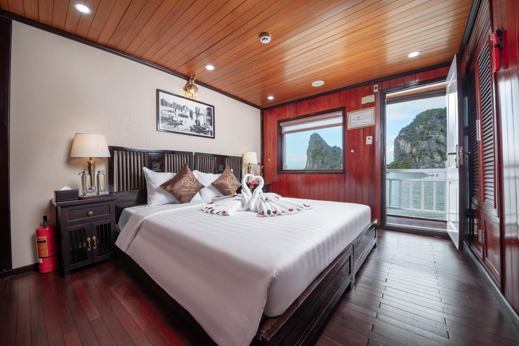 Ruby Cruise Hotell Ha Long Eksteriør bilde