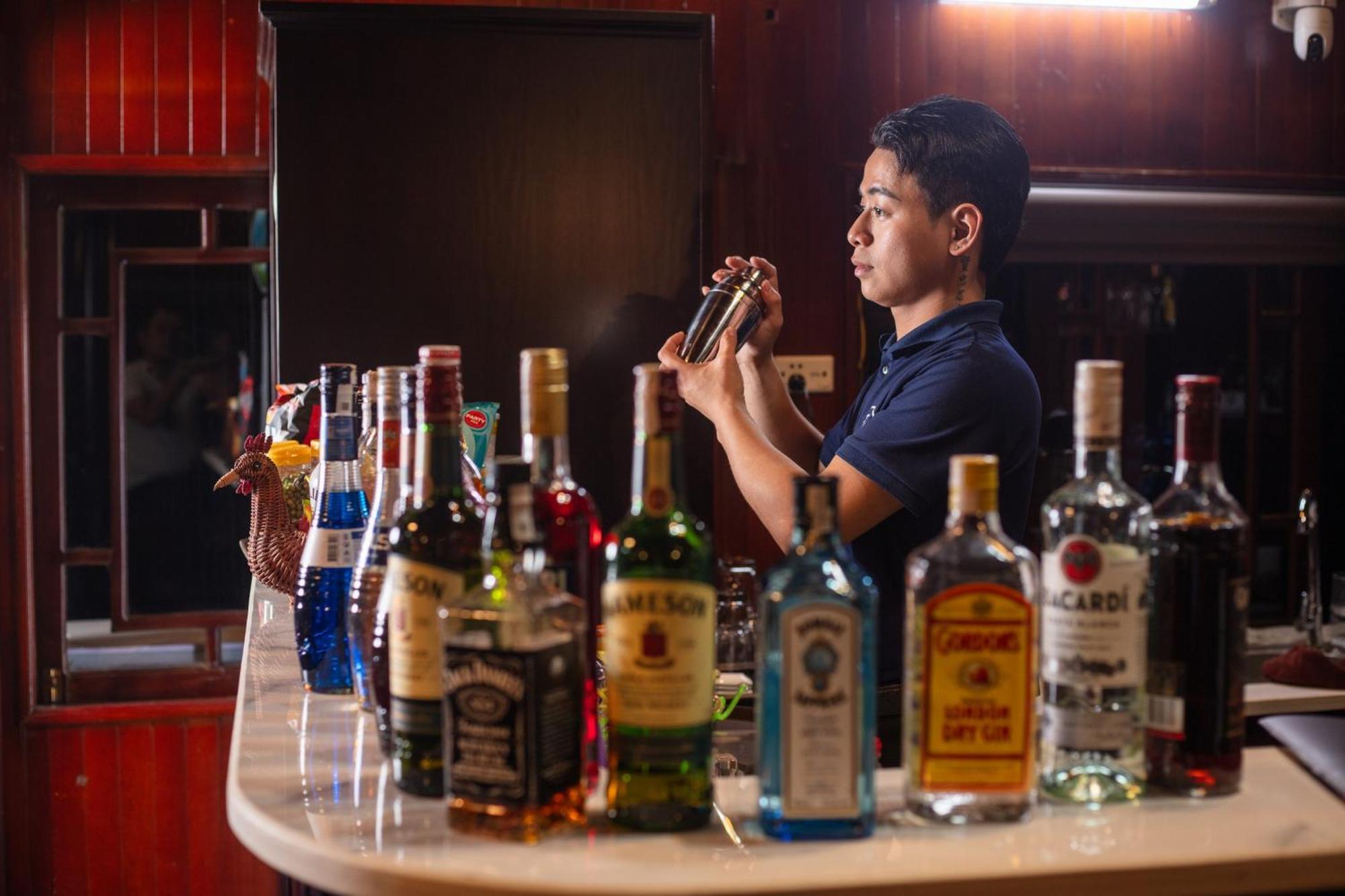Ruby Cruise Hotell Ha Long Eksteriør bilde