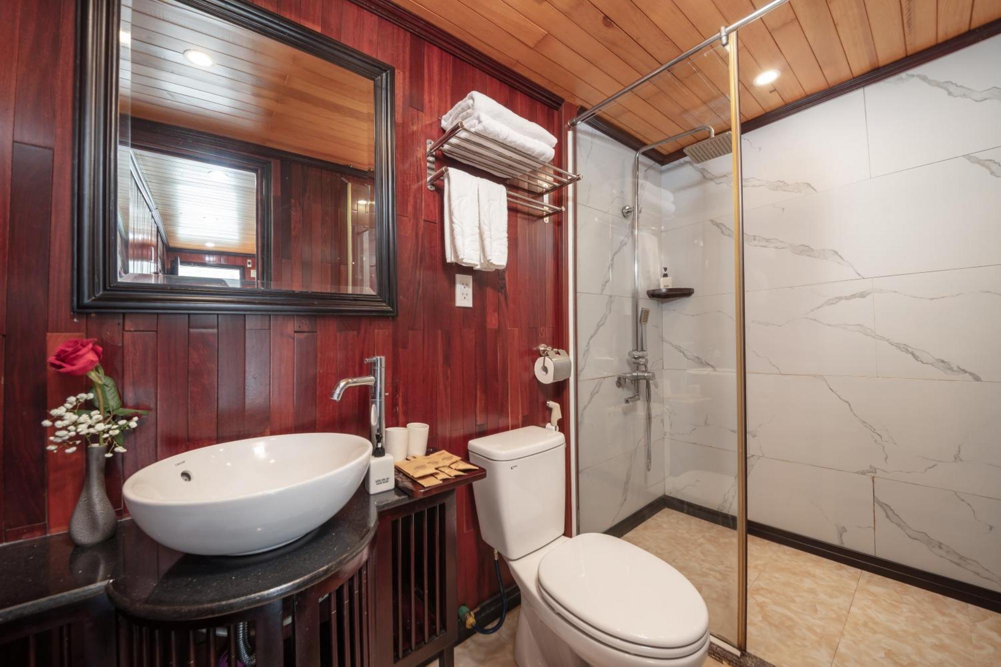Ruby Cruise Hotell Ha Long Eksteriør bilde